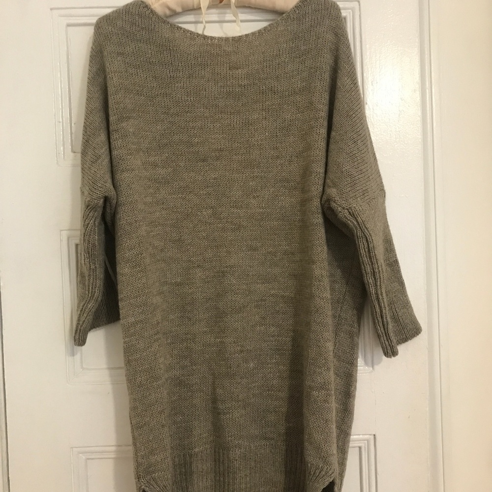 Oversized Dress with Back Bow